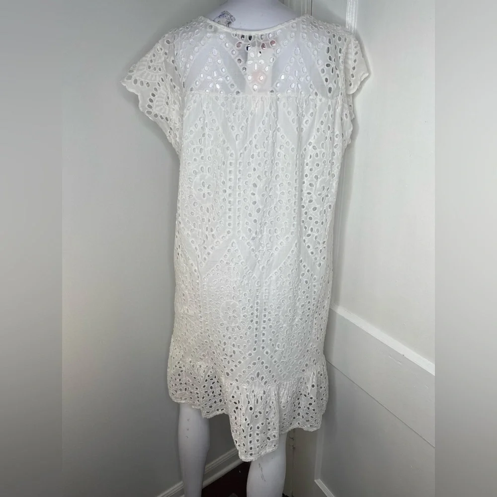 VZ Vanessa Zani NWT White Eyelet Lace Dress. Made in Italy